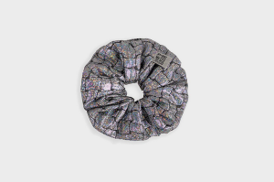 BLEECKER & LOVE SCRUNCHIE SNOW WHITE